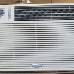 Whirlpool 14700 BTU AC. Excellent Condition, Clean And Working Great.