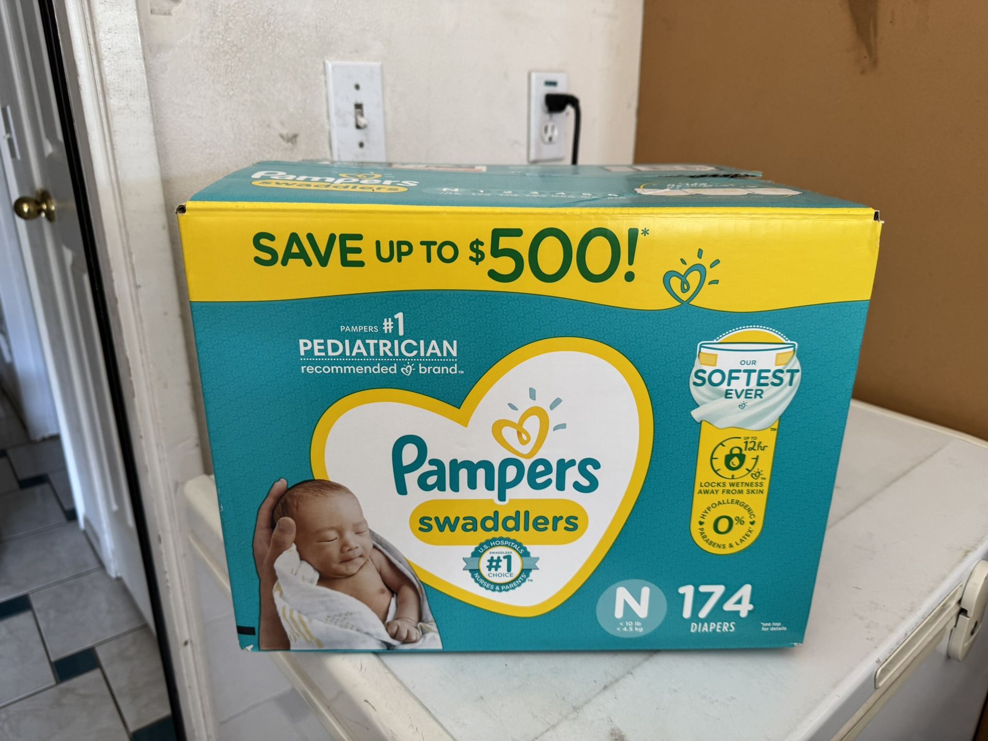 Pampers Swaddlers NB 174 Count