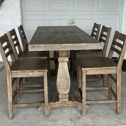 Dinning table with 6 chairs
