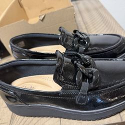 Clark’s Women’s Shoes Size 10