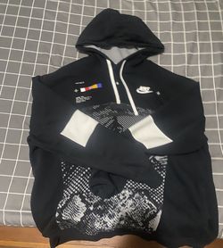 Light Weight Nike Hoodie