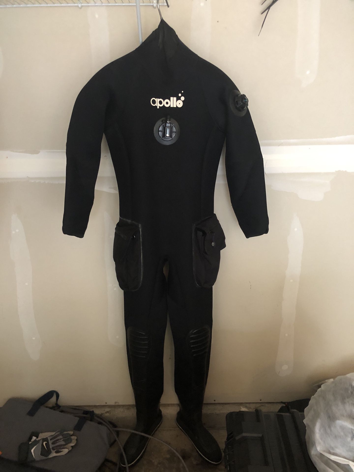 Apollo dry suit