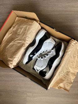 Air Jordan 11 Concord