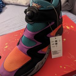 Reebok IPFZ Looney Toons