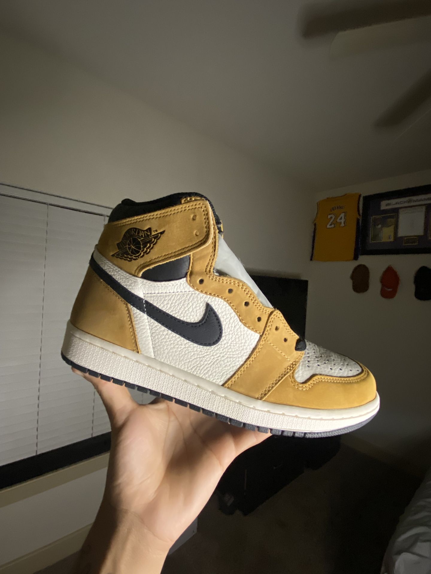 Rookie of the Year Jordan 1 size 9