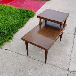 Mid Century Modern Laminate Two Tier End Table 