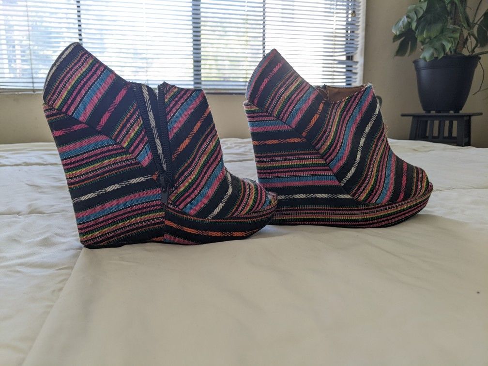 Zarape Multicolor Patterned Heels , 5.5 Women 