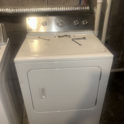 Maytag washer and dryer set