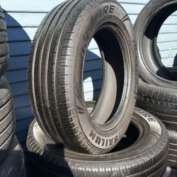 Vendo 4 Llantas Medida 215-65-17 Muy Buenas Condiciones 