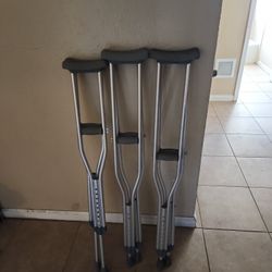Crutches 