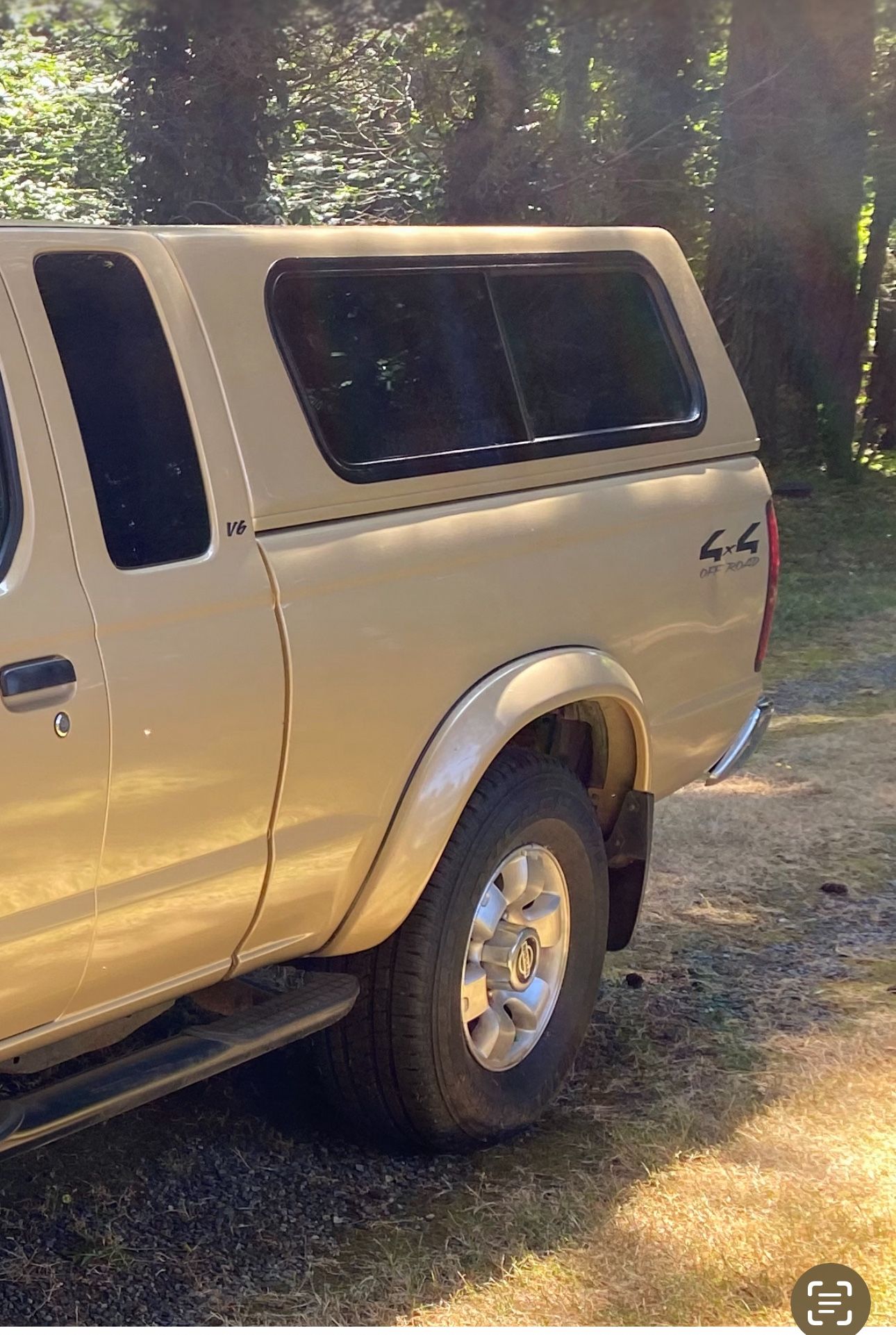 TRUCK CANOPY— Excellent Condition