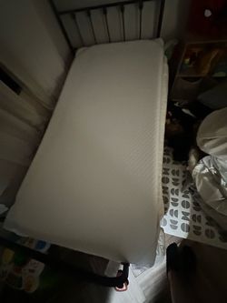 Twin mattress & mattress topper 5” each