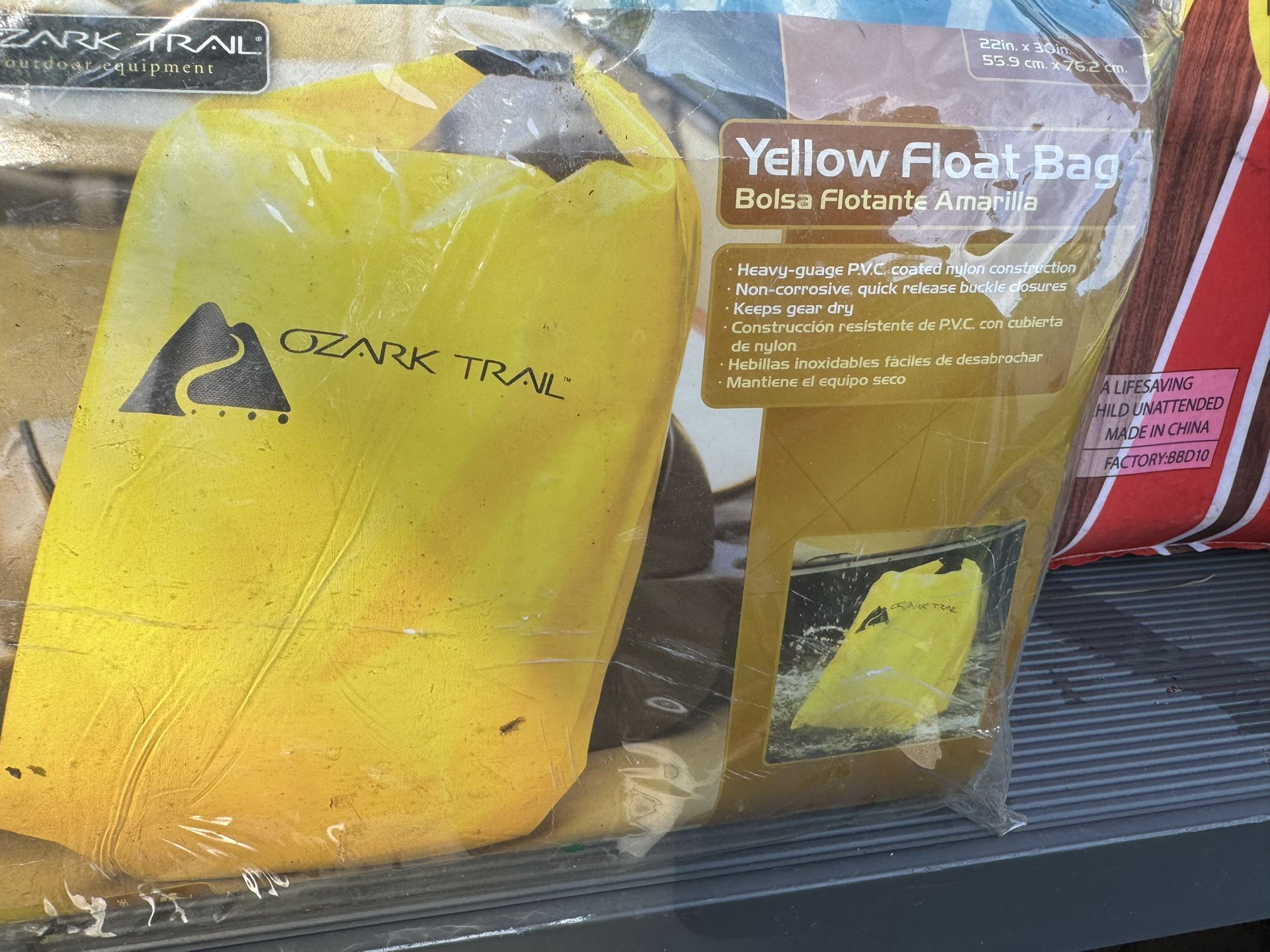 New Ozark Waterproof And Floatable Large Bag.