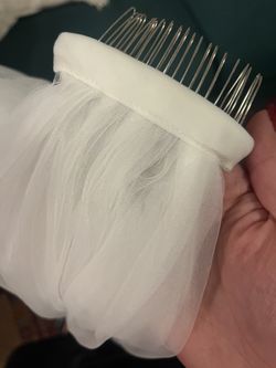 Plain Bridal Ivory Veil Tulle with comb | Chapel length 79 inches