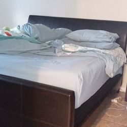 King Size Bed Frame With Bed Base for Sale