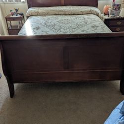 Cherry Wood Bed Frame Queen Size
