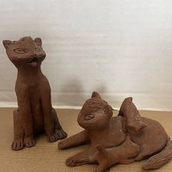 Vintage IXAPA Terra Cotta Red Clay 4 Cat Family - Dad, Mom, 2 Kittens