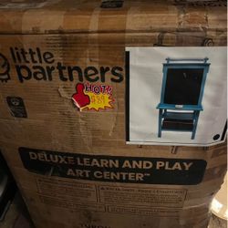 Little Partners Learn And Play Art Center