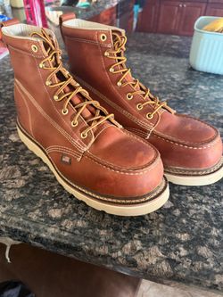 Thorogood boots steel toe  11