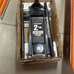 Pittsburgh 2Ton  floor jack /4,000 lb limit