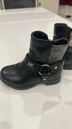 Bota de niña