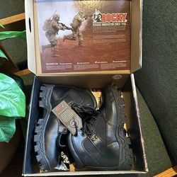 Men’s Rocky Alpha Boots (NIB!) - (5W and 5.5W)