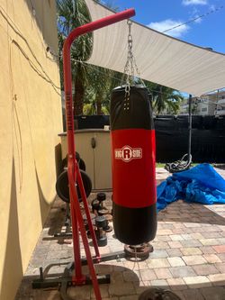 Ringside Soft Filled Leather 100lb Heavy Punching Bag With Stand