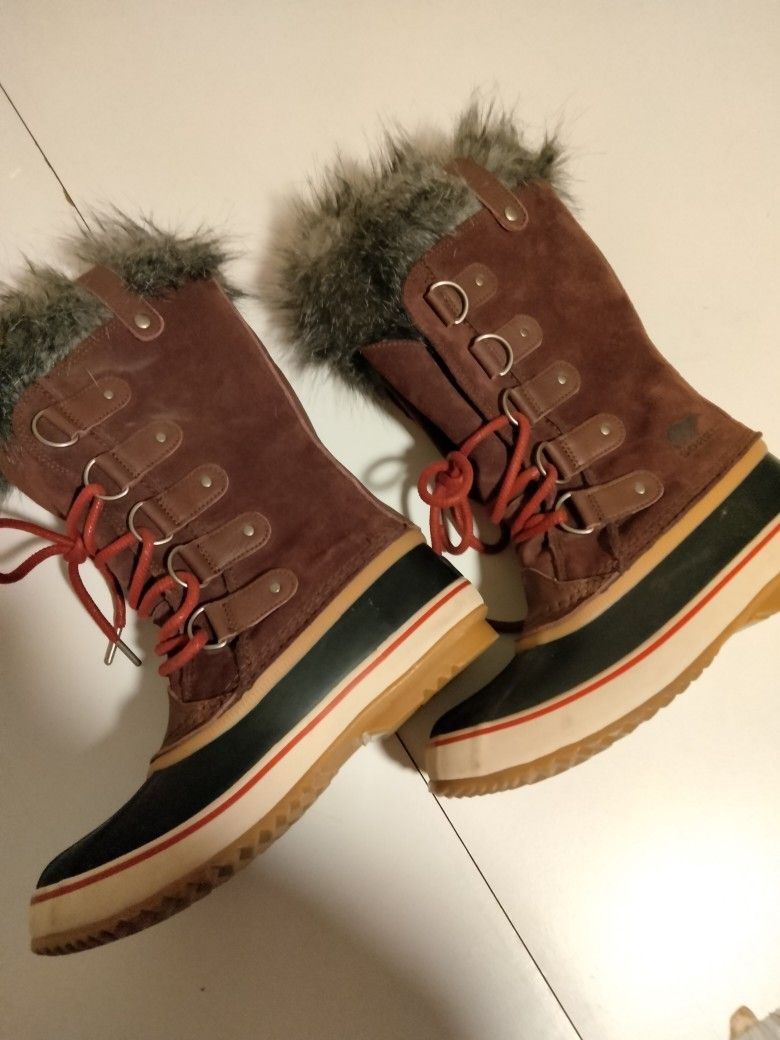 Sorel Boots Women's 7.5 Joan Of Arc