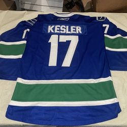 Ryan Kesler Vancouver Jersey Mens Large Clean Sewn Nhl Vintage Blue NHL Reebok
