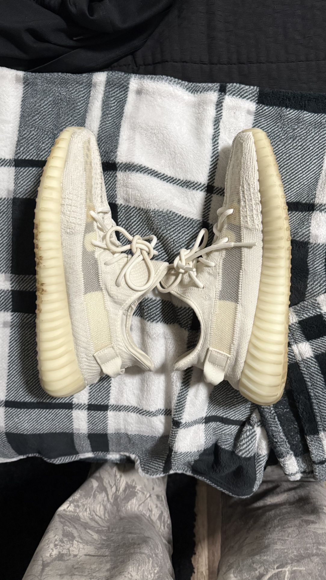 Yeezy 350 “Bone”