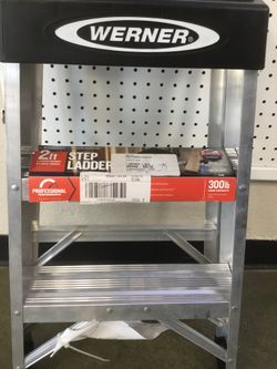 Werner 2ft Step Ladder