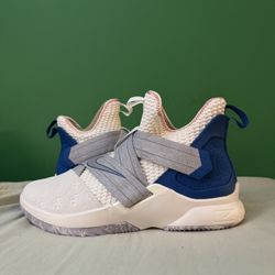 Nike Lebron Soldier 12 Size 13
