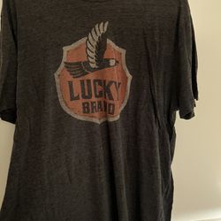  Lucky Brand t-shirt