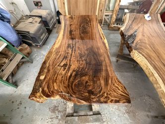 59”-34”-18” Professional epoxy finish for maximum durability, shine, and protection ✔ High-gloss topcoat that creates a glass-like surface Coffee Tabl