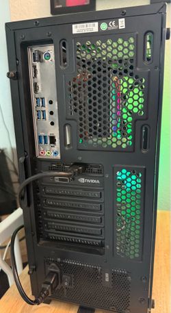 Gaming PC - Ryzen 7 3800X / RTX 2060 Super / 16GB RAM / 2TB Storage
