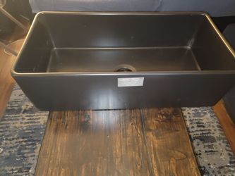 Matte Blk farmhouse kitchen apron single drain Sink!