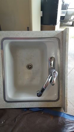 Nice Kohler Porcelained Cast Iron Utility Slop Sink
