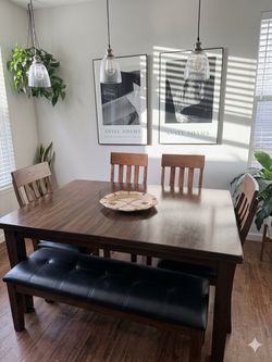 Beautiful 5 piece wood mcm dining table with bench
