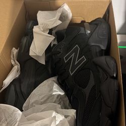 New balance 9060 black 4.5-8.5