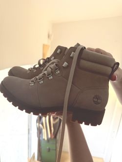 Timberland Boots Size 7.5