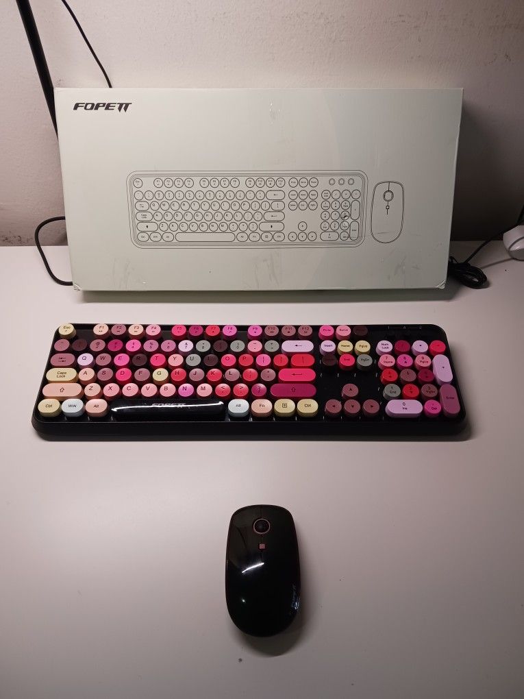 2 New colored Wirekess mouse and keyboard New.
Only 10 dollars each.
Incredible deal.