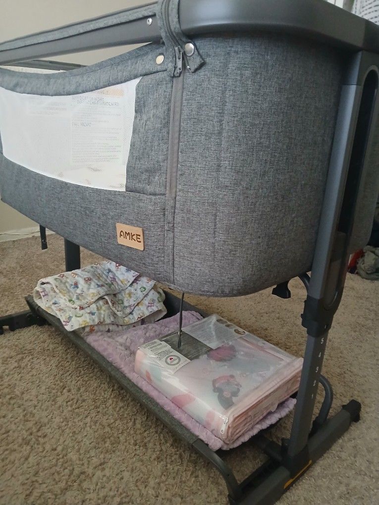 Baby Bassinet Amke / Graco Swinging Chair