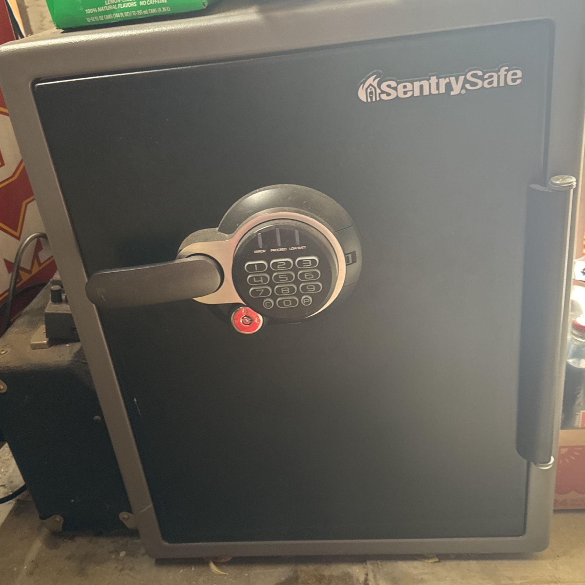 Sentry Safe Safe