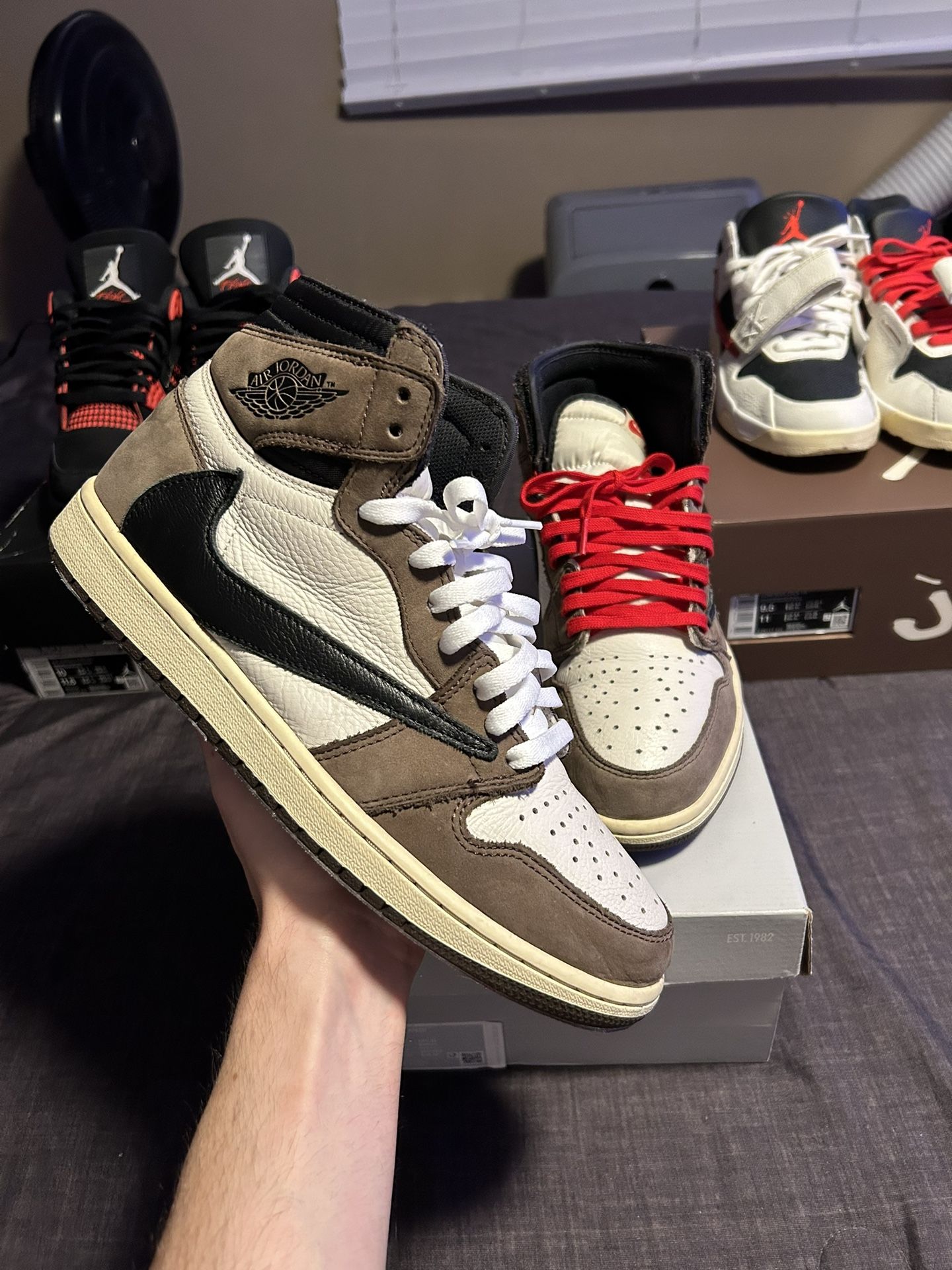 Travis Scott x Jordan 1 High “OG Mocha”