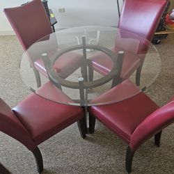 Table And Chairs 