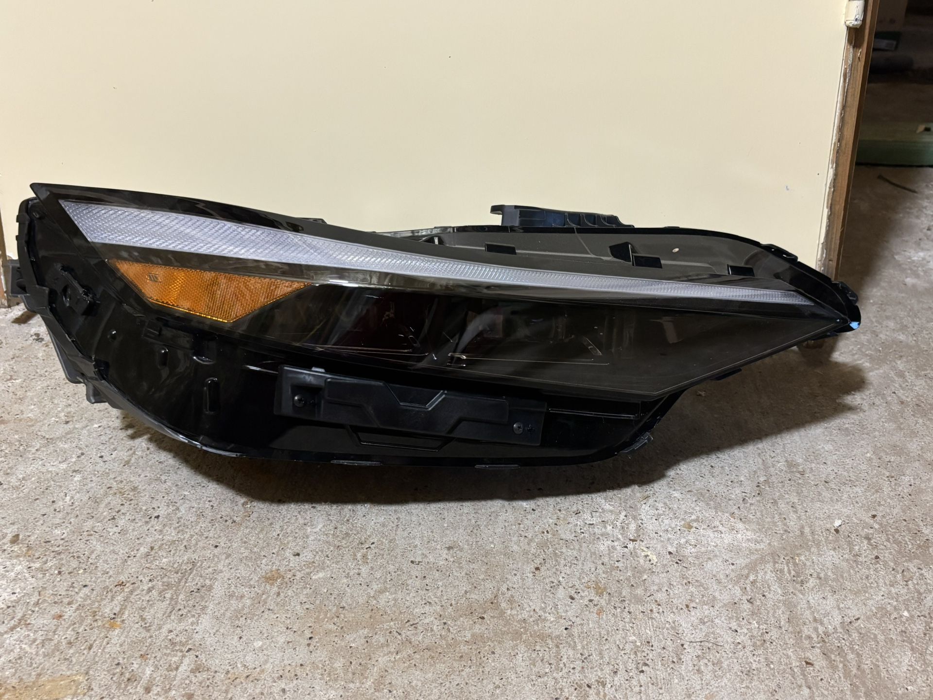 2024-2025 HYUNDAI ELANTRA HEADLIGHT