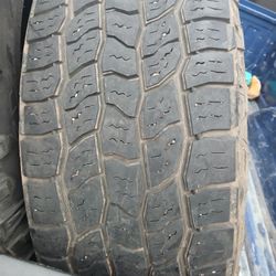 LT265/70R17 COOPER DISCOVERER AT3 TIRE (1)