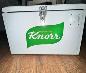Knorrs cooler with built in bottle opener