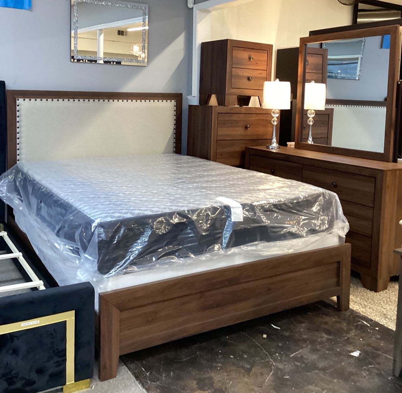 NEW BEDROOM FURNITURE SET MATTRESS BEDS SECTIONAL SOFA AND MORE,New Products : American Fashion Style Bags On Sale