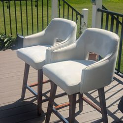 Countertop Chair 